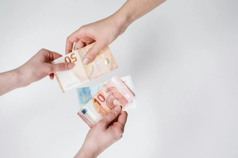 Price Negotiation & Cost Optimization